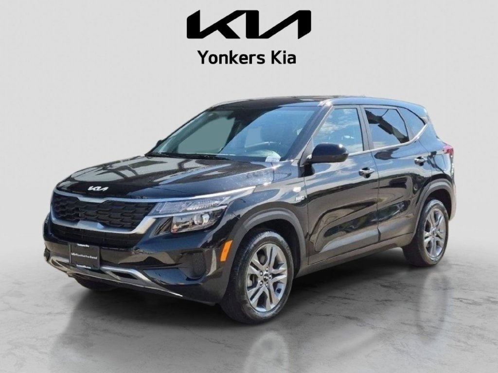 2023 Kia Seltos LX AWD photo