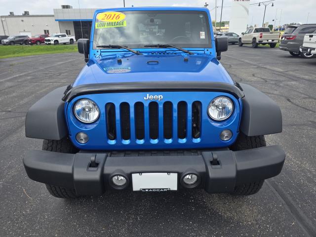 Used 2016 Jeep WRANGLER UNLIMITED Sedan