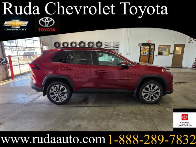 2022 Toyota RAV4 XLE Premium