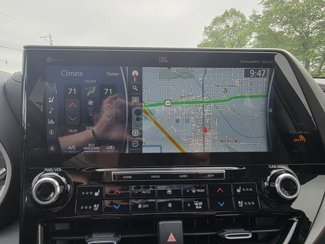 Used 2022 Toyota HIGHLANDER Sedan