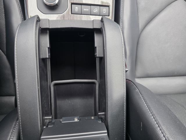 Used 2022 Toyota HIGHLANDER Sedan