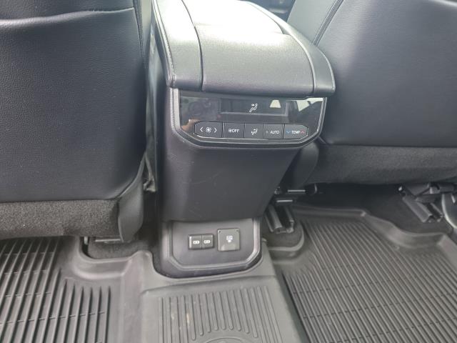 Used 2022 Toyota HIGHLANDER Sedan