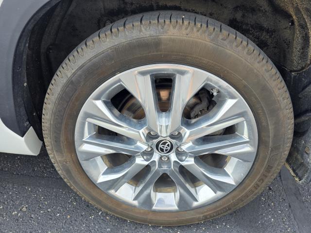 Used 2023 Toyota HIGHLANDER HYBRID Sedan